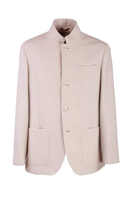 Shop BRUNELLO CUCINELLI  Giacca: Brunello Cucinelli giacca in panno leggero idrorepellente di cashmere.
Chiusura con bottoni in corno.
Collo con rever.
Fodera in cupro.
Due tasche interne con bottone e un portapenna.
Taschino su petto.
Tasche basse a toppa.
Polsini con quattro bottoni in corno.
Spacco doppio su retro.
Composizione: 100% Cashmere.
Fabbricato in Italia.. MT4976265-C058